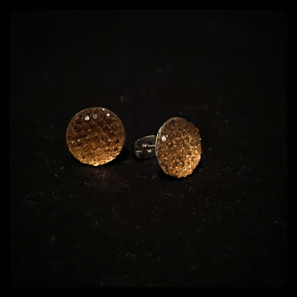 *NEW!* Earrings!